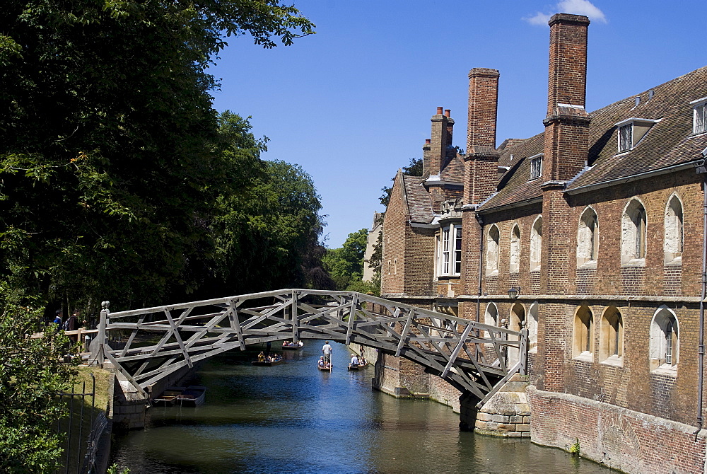 Mathematical Bridge, Queens' College, Cambridge, Cambridgeshire, England, United Kingdom, Europe