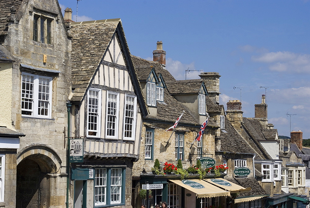 View down the High Street, Burford, Oxfordshire, England, United Kingdom, Europe