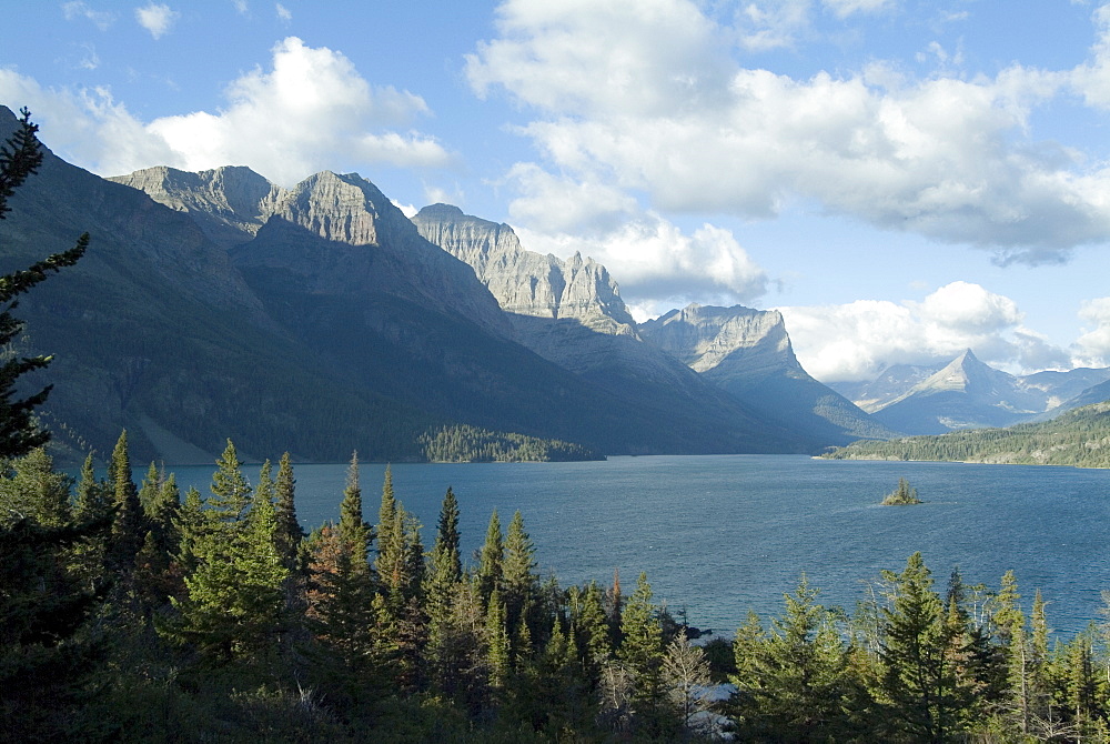 Going to the Sun Road, Glacier National Park, Montana, United States of America, North America