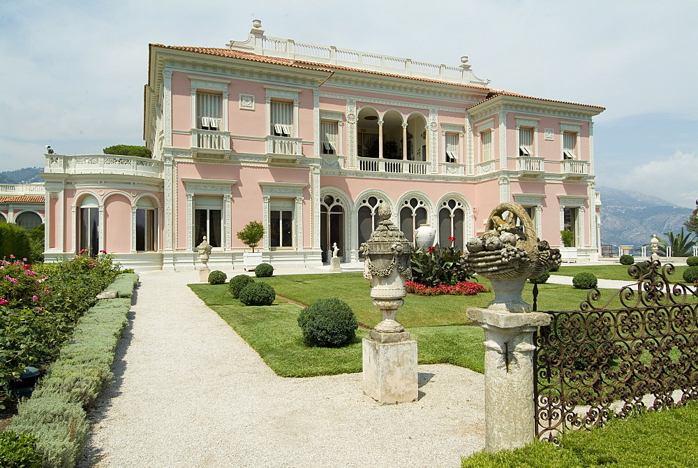 Villa Ephrussi, historical Rothschild villa, St. Jean Cap Ferrat, Alpes-Maritimes, Provence, France, Europe