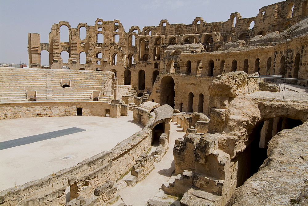 Roman Colosseum, El Jem, UNESCO World Heritage Site, Tunisia, North Africa, Africa