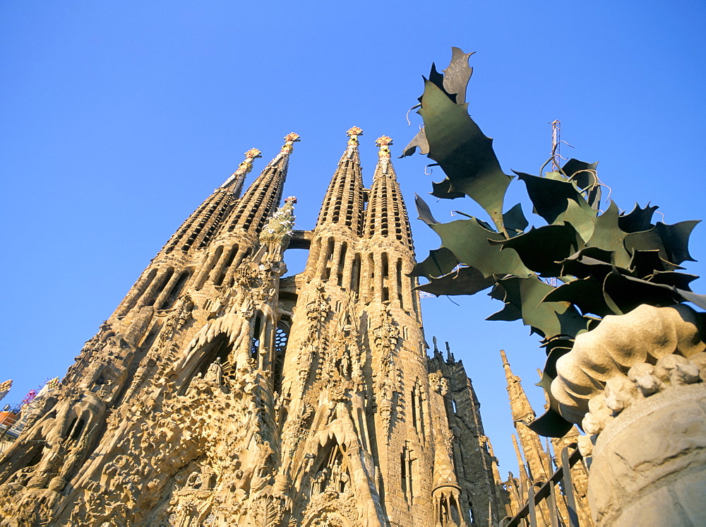 Sagrada Familia by Gaudi, Barcelona, Catalonia (Cataluna) (Catalunya), Spain, Europe