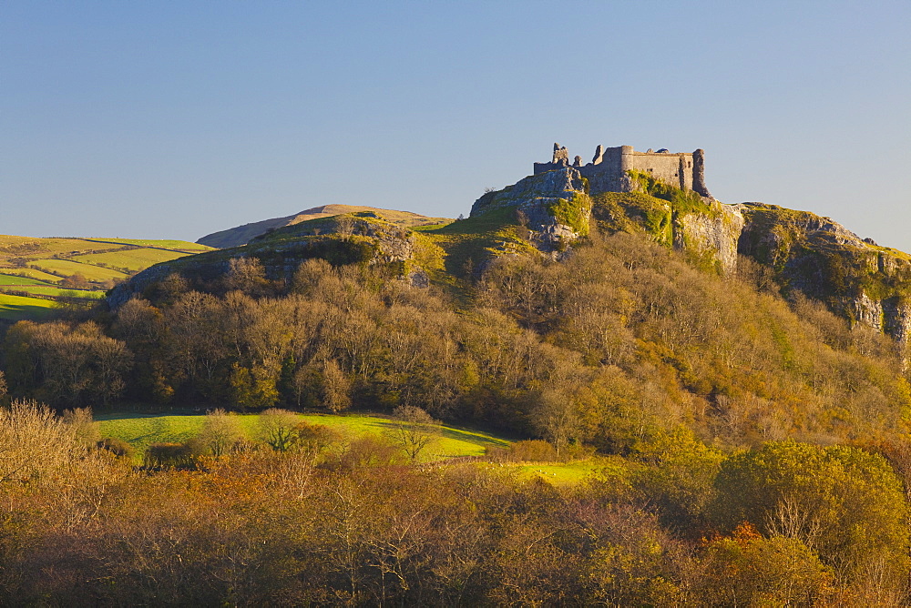 Carreg Cennen Castle, Brecon Beacons National Park, Wales, United Kingdom, Europe 