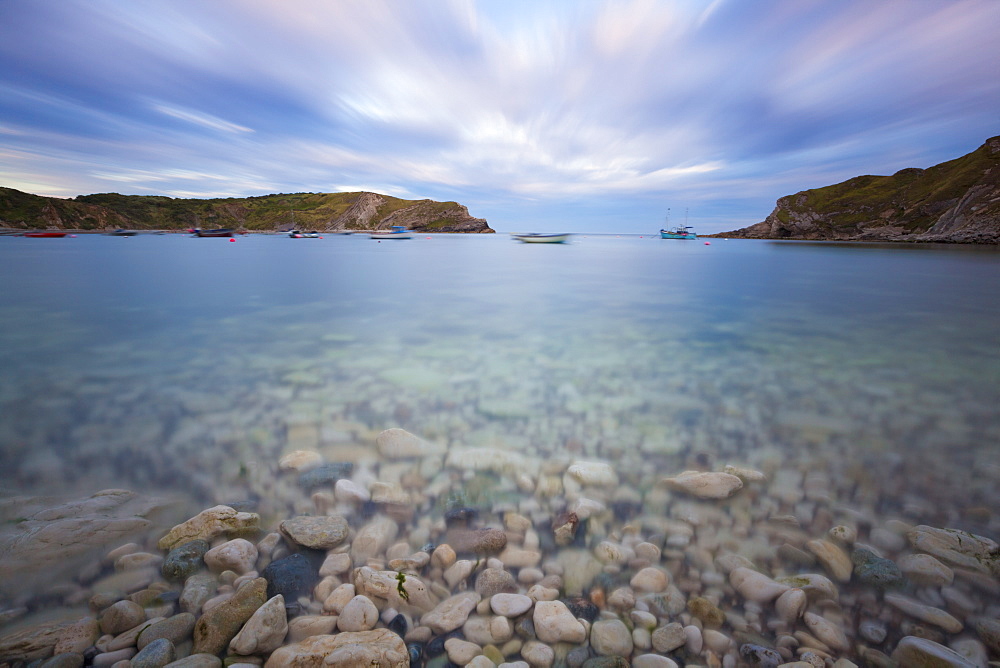 Lulworth Cove, a perfect horseshoe-shaped bay, Jurassic Coast, UNESCO World Heritage Site, Dorset, England, United Kingdom, Europe