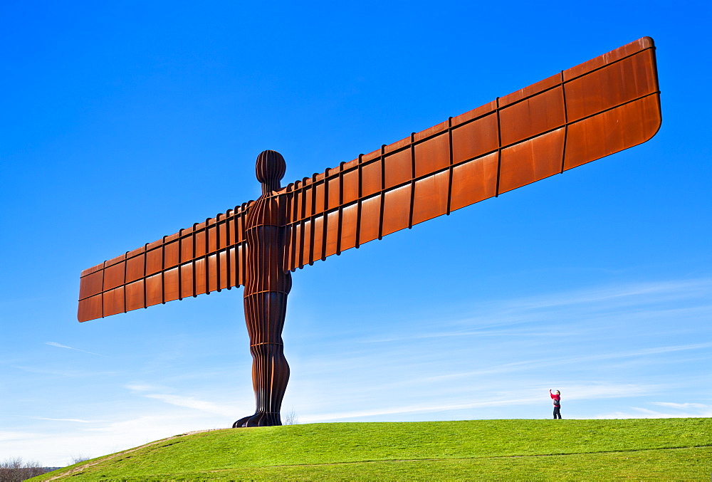 Person photographing the Angel of the North sculpture by Antony Gormley, Gateshead, Newcastle-upon-Tyne, Tyne and Wear, England, United Kingdom, Europe