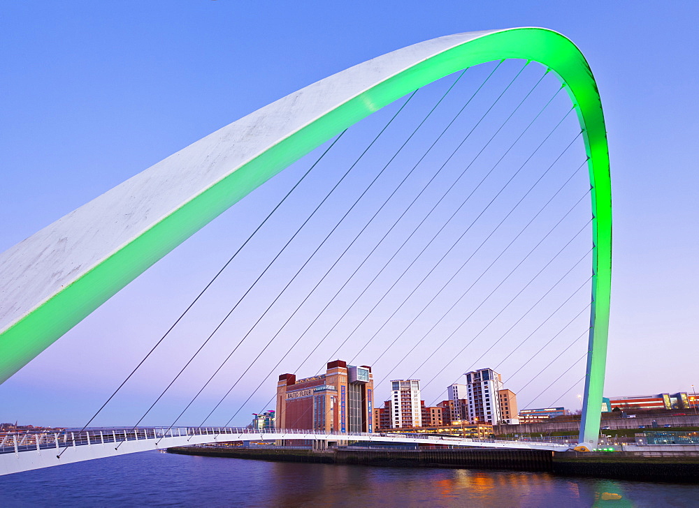 Gateshead Millennium Bridge over River Tyne, Newcastle-upon-Tyne, Tyne and Wear, Tyneside, England, United Kingdom, Europe