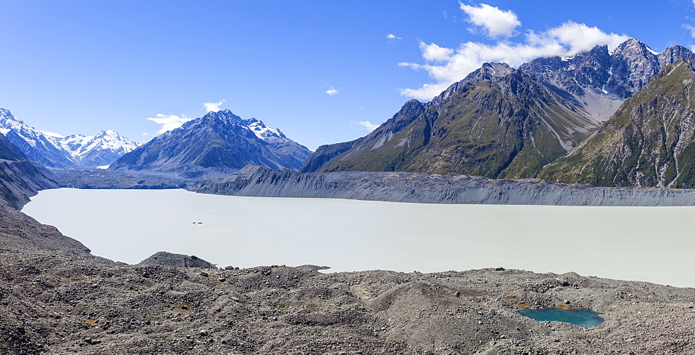 Tasman Glacier, Tasman Glacier Lake, Burnett Mountains, Mount Cook National Park, UNESCO World Heritage Site, South Island, New Zealand, Pacific