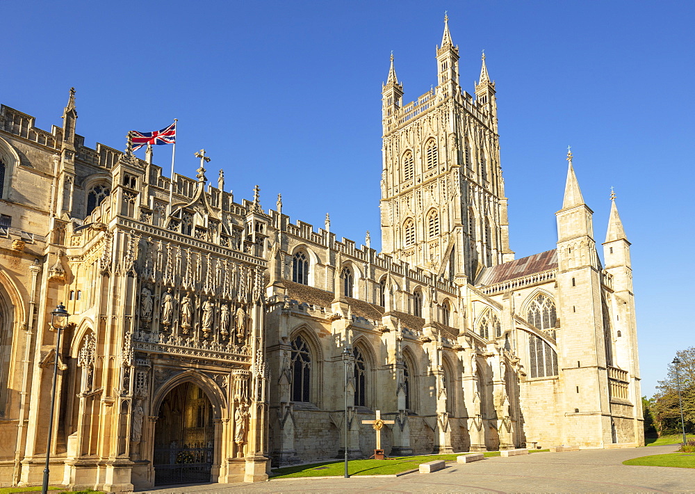 Gloucester Cathedral, city centre, Gloucester, Gloucestershire, England, United Kingdom, Europe