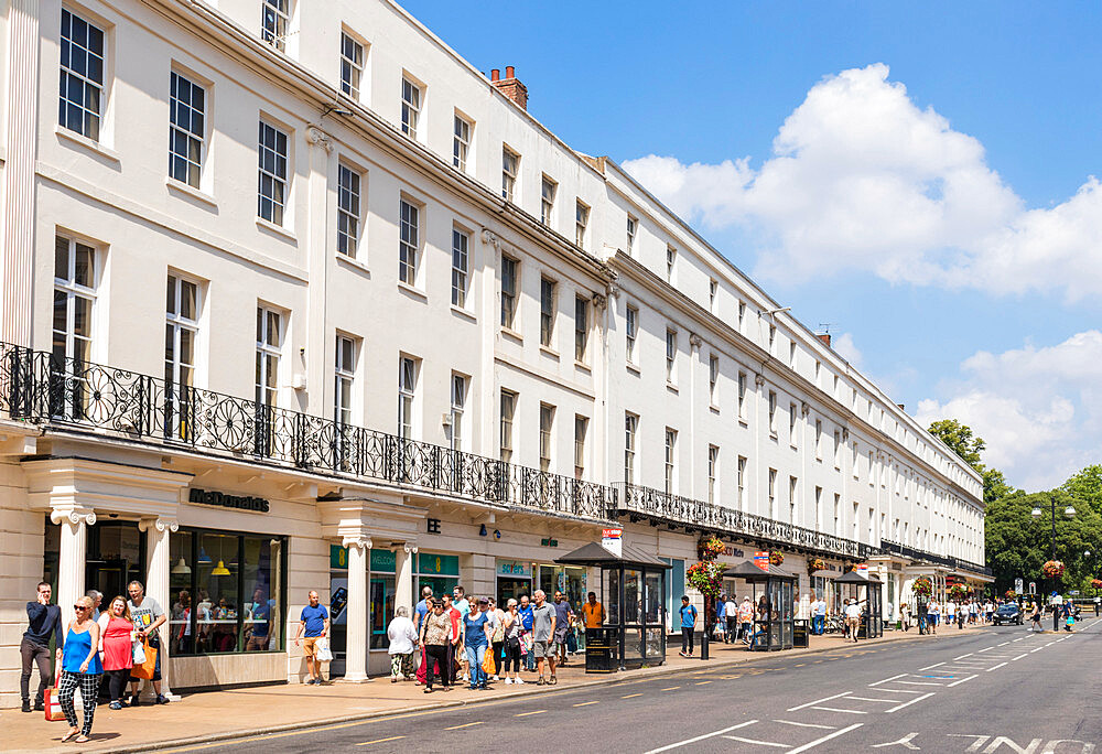 Royal Leamington Spa town centre, shops and people shopping on The Parade, Leamington Spa, Warwickshire, England, United Kingdom, Europe