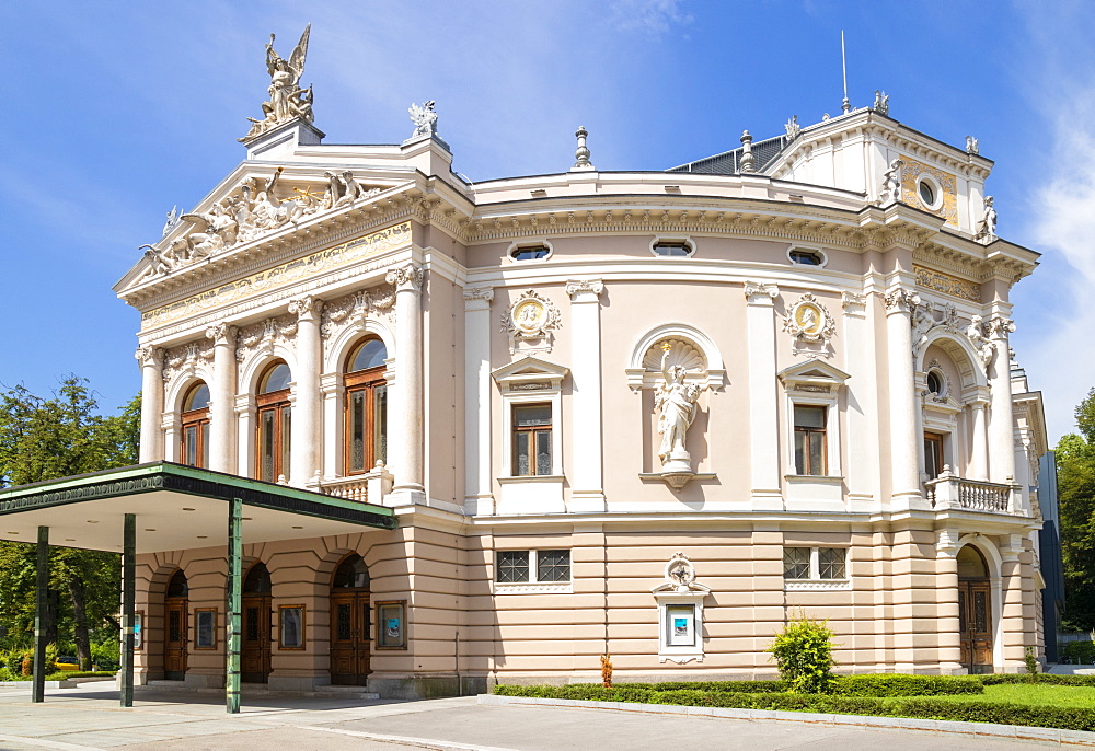 Ljubljana Opera House (Slovenian National Opera and Ballet Theatre of Ljubljana), Zupancic Street, Ljubljana, Slovenia, Europe