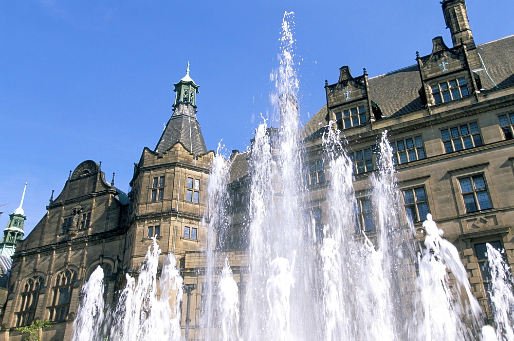 Town Hall and Peace Garden fountains, Sheffield, South Yorkshire, England, United Kingdom, Europe