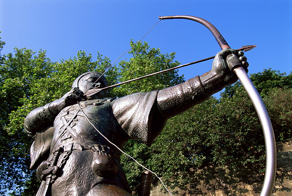 Statue of Robin Hood, Nottingham, Nottinghamshire, England, United Kingdom, Europe