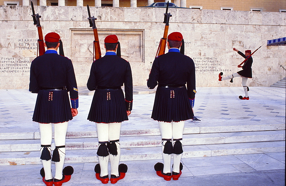 Changing the guard, Athens