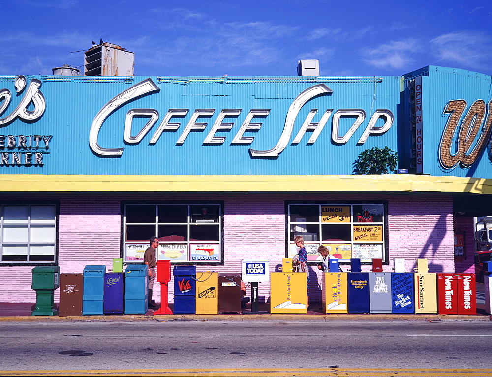 Wolfie cafe, Miami Beach (South Beach), Miami, Florida, USA