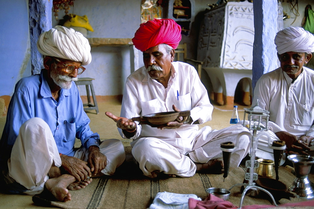 Opium ceremony, village near Jodhpur, Rajasthan state, India, Asia