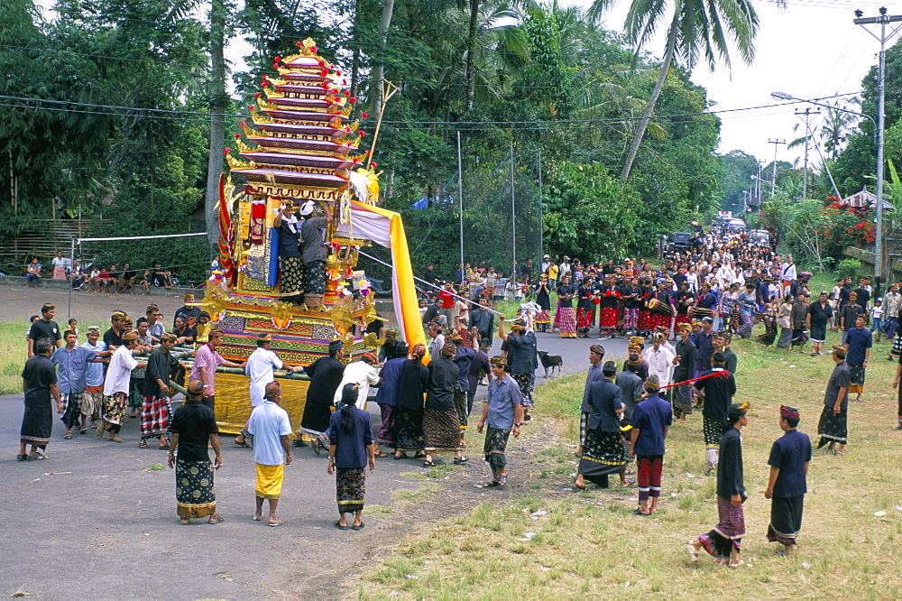 Funeral ceremony for cremation, island of Bali, Indonesia, Southeast Asia, Asia