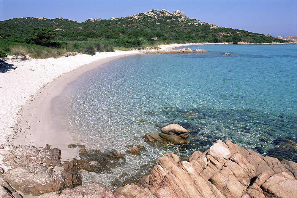 Bay and beach, Cala dei Cavaliere, island of Budelli,  La Maddalena Archipelago, Sardinia, Italy, Mediterranean, Europe