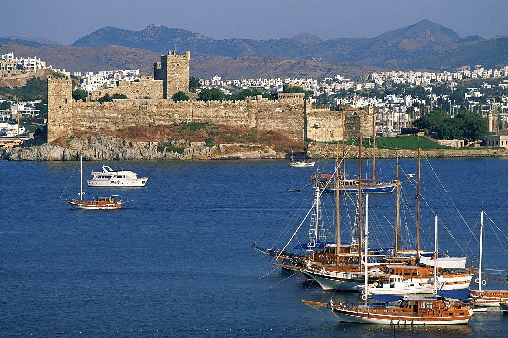 Chateau Saint Pierre, Bodrum, Egee region, Anatolia, Turkey, Asia Minor, Asia