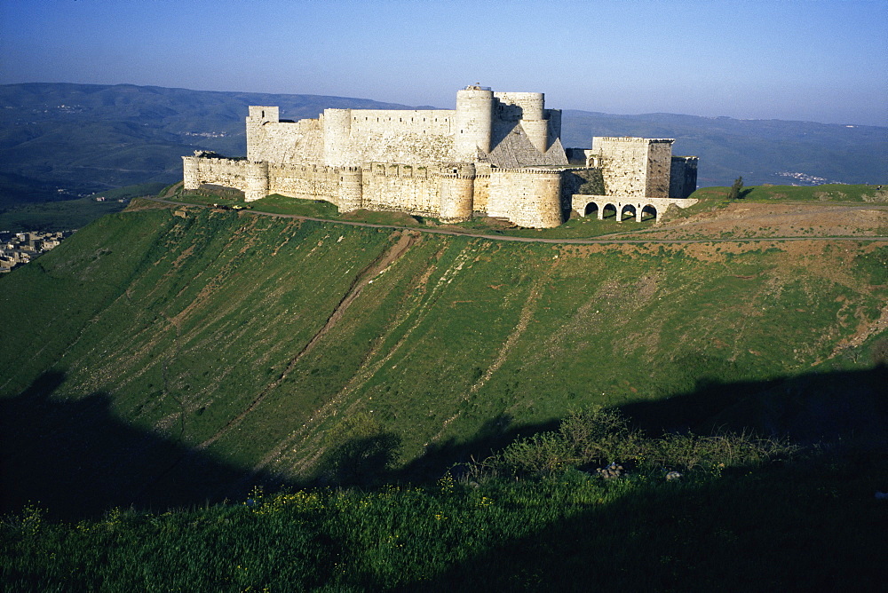 Crusader castle, Krak des Chevaliers, near Homs, Syria, Middle East