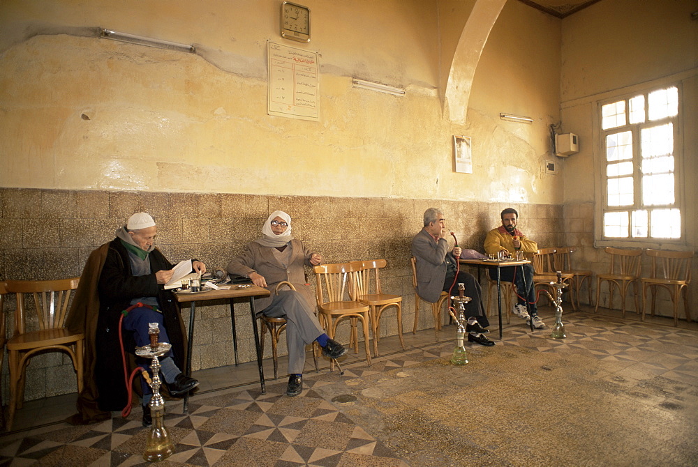 Tea house in the old city, Damascus, Syria, Middle East