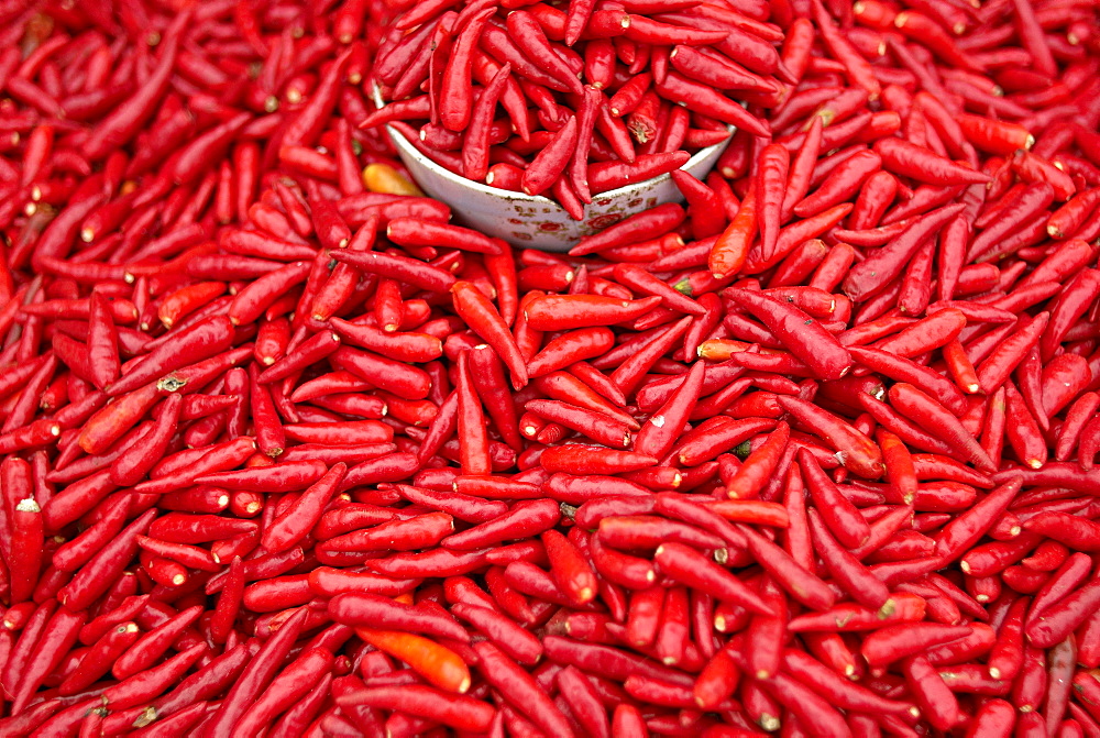 Chillies at Sunday market at Bac Ha, Vietnam, Indochina, Southeast Asia, Asia 