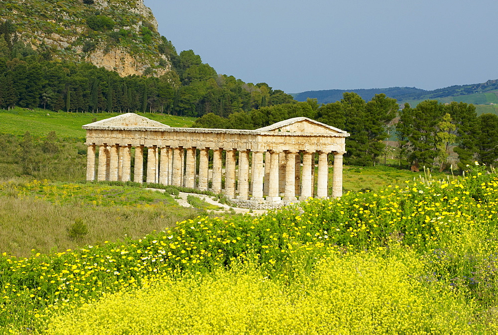 Greek temple, Segesta, Trapani District, Sicily, Italy, Europe 