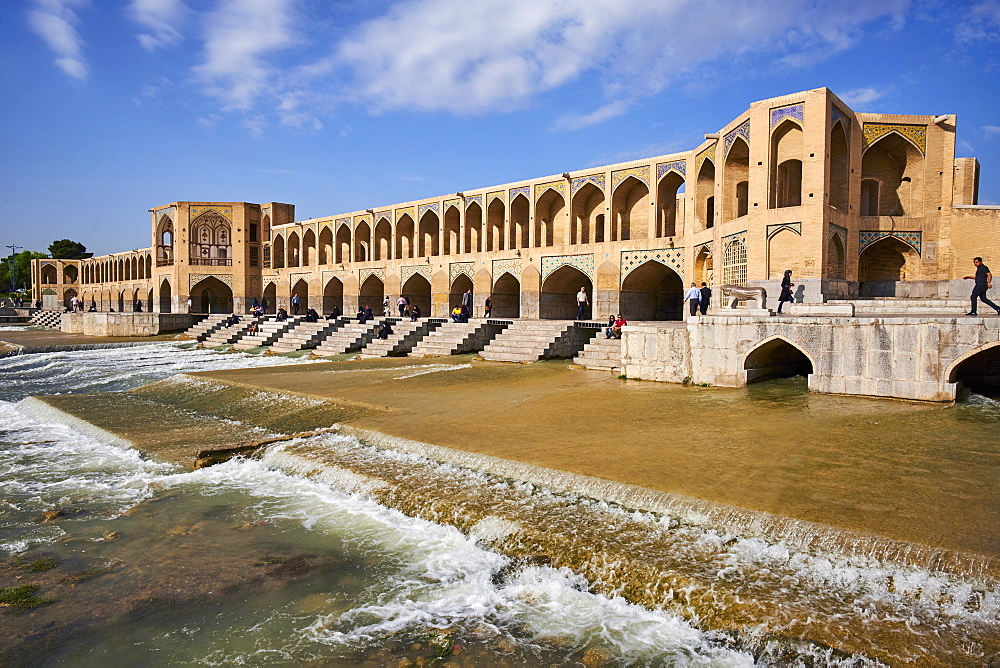 Khaju bridge on the River Zayandeh, Isfahan, Iran, Middle East