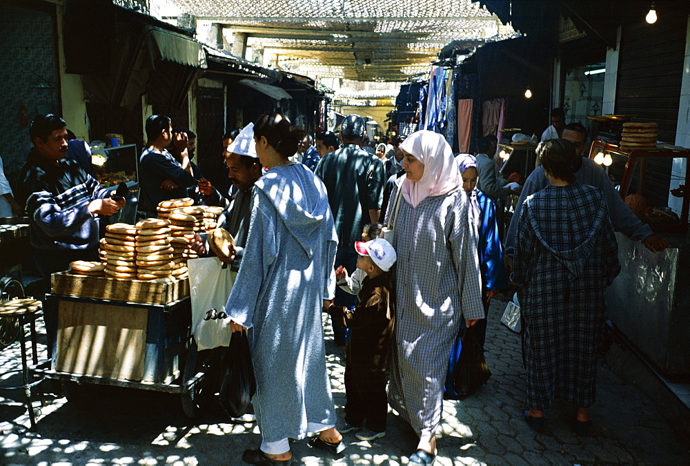 The Medina, Fes el Bali, Fes (Fez), Morocco, North Africa, Africa