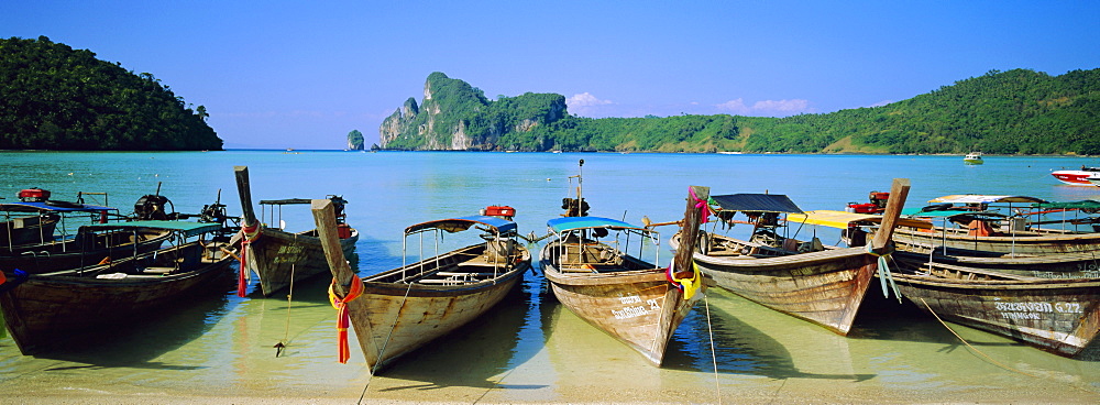 Loh Laanaa, Phi Phi Don, Ko Phi Phi, Krabi Province, Thailand