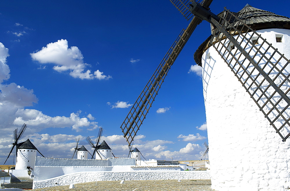 Old traditional windmills, Campo de Criptana, Castilla La Mancha (New Castile), Spain, Europe