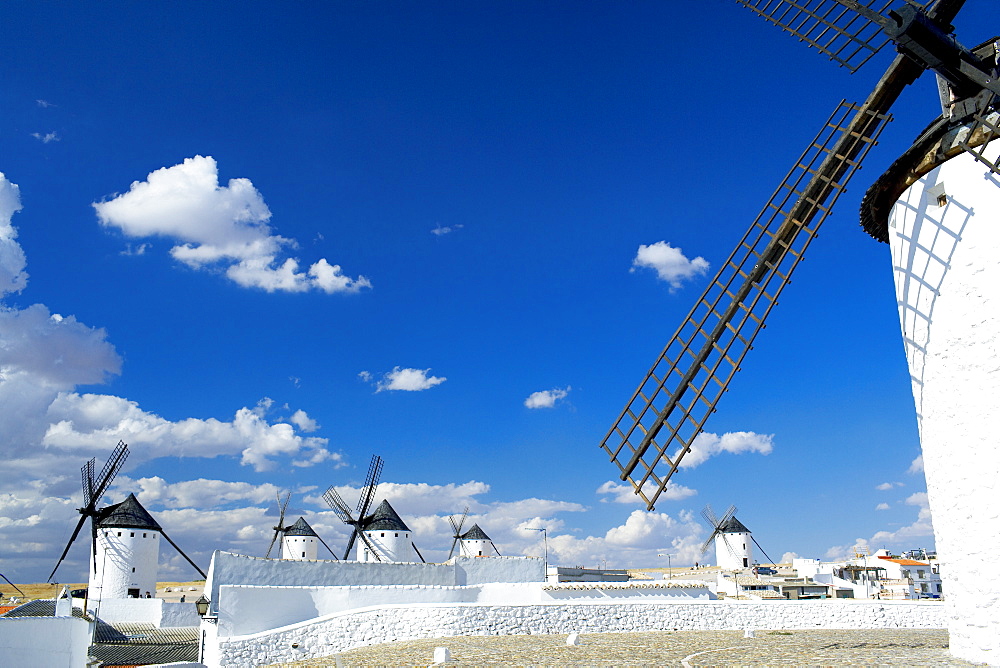 Old traditional windmills, Campo de Criptana, Castilla La Mancha (New Castile), Spain, Europe