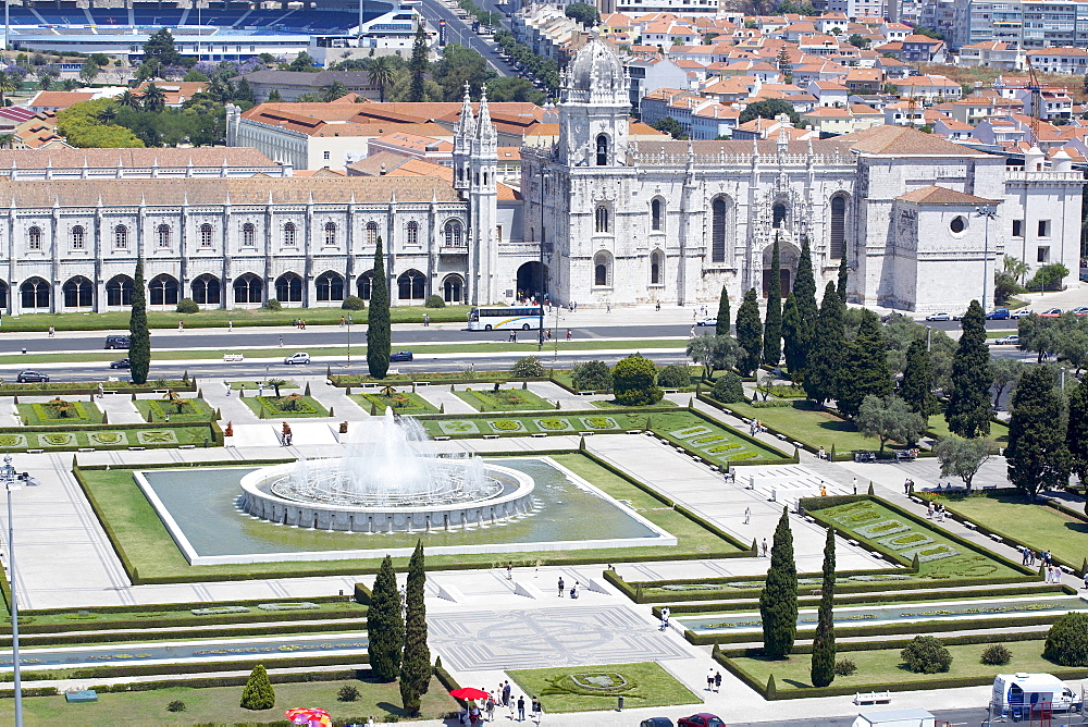 Mosteiro dos Jeronimos (Monastery of the Hieronymites), dating from the 16th century, UNESCO World Heritage Site, Belem, Lisbon, Portugal, Europe