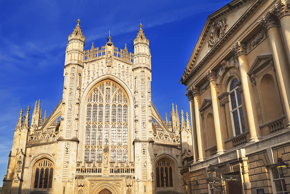 Bath Abbey and Roman Baths, Bath, UNESCO World Heritage Site, Somerset, England, United Kingdom, Europe