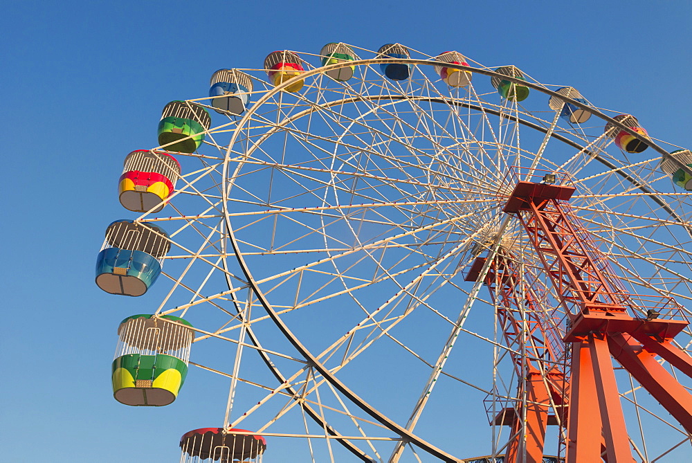 Ferris wheel, Luna Park, Sydney, New South Wales, Australia, Pacific 