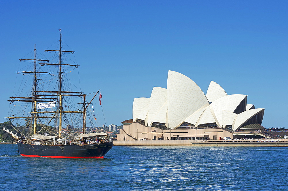 Sydney Opera House and the Bounty ship, Sydney, New South Wales, Australia, Pacific