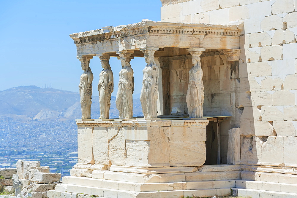 Porch of Caryatids, Erechtheion Temple, Acropolis, UNESCO World Heritage Site, Athens, Greece, Europe