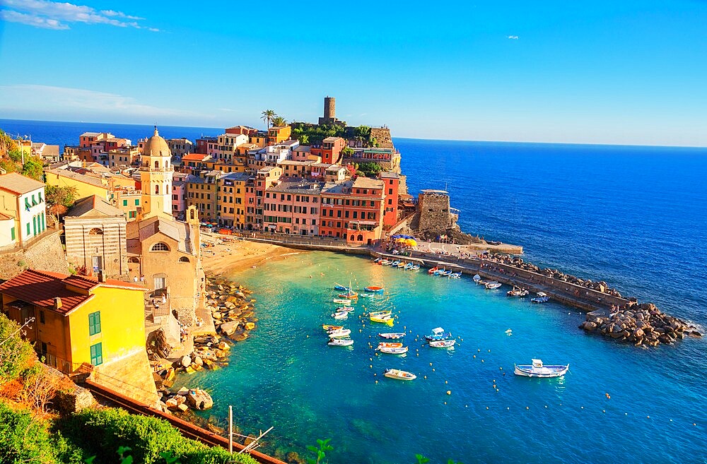 Vernazza, Cinque Terre, UNESCO World Heritage Site, Liguria, Italy, Europe