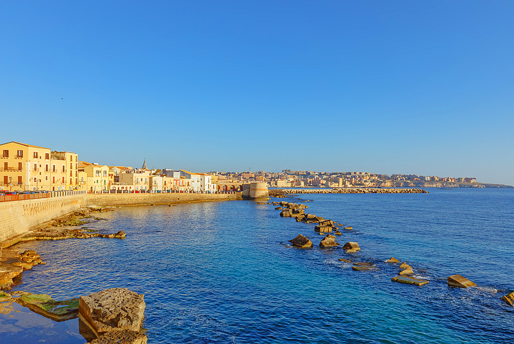 Ortygia historic district seafront, Ortygia, Syracuse, Sicily, Italy, Mediterranean, Europe