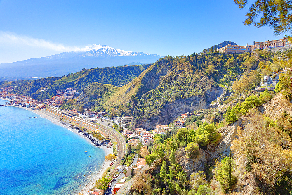 View of the Ionian coast and Mount Etna in the distance, Taormina, Sicily, Italy, Mediterranean, Europe