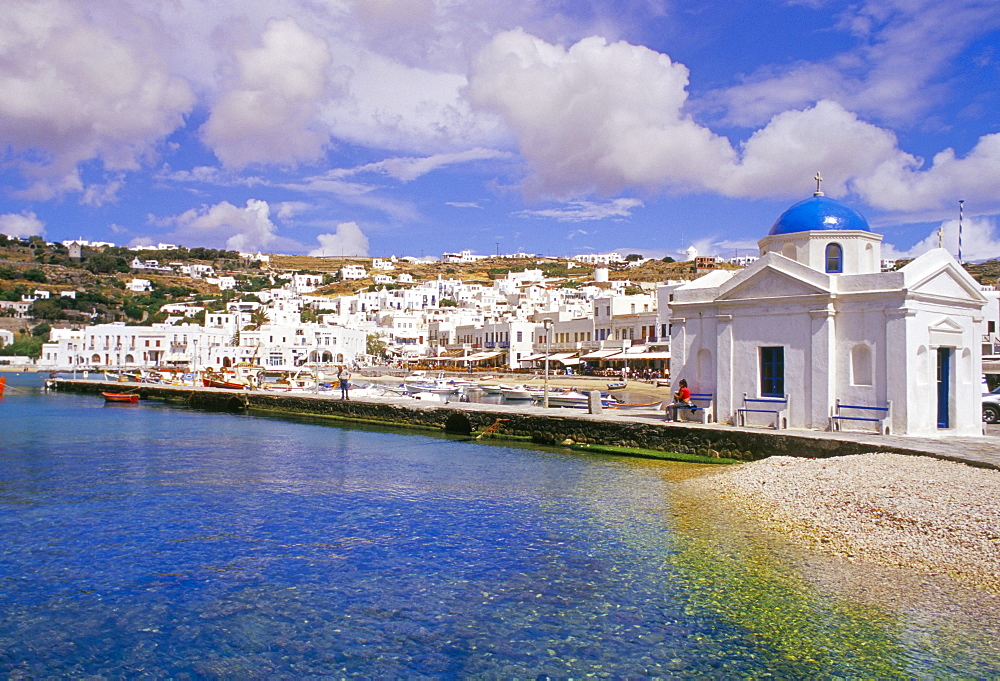 Mykonos harbour, Mykonos, Cyclades islands, Greece, Mediterranean, Europe