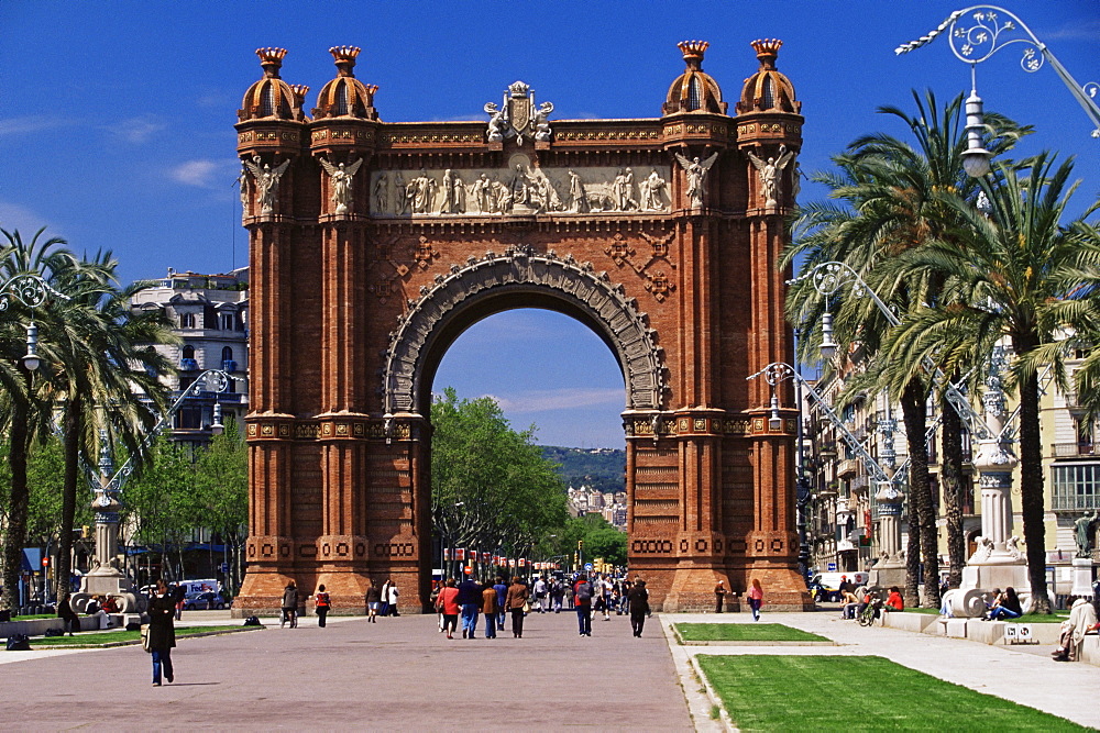 Arc de Triomf by the Modernist, Josep Vilaseca i Casanoves, Barcelona, Catalonia (Cataluna) (Catalunya), Spain, Europe