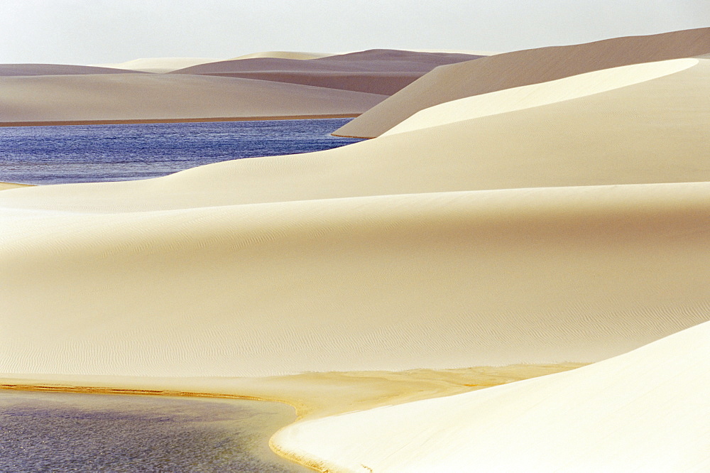 Sandy dunes near Lagoa Bonita (Beautiful lagoon) at Parque Nacional dos Lencois Maranhenses, Brazil, South America