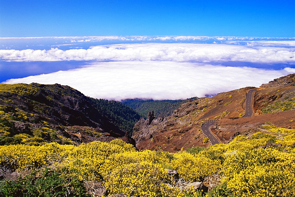 View of Parc Nacional de la Caldera de Taburiente from Roque de los Muchachos, La Palma, Canary Islands, Spain, Atlantic, Europe