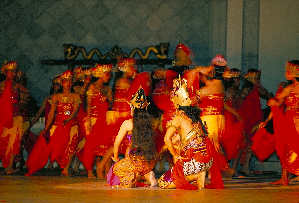 Performance of the Hindu epic, Ramayana, Palais Princier, Yogyakarta, island of Java, Indonesia, Southeast Asia, Asia