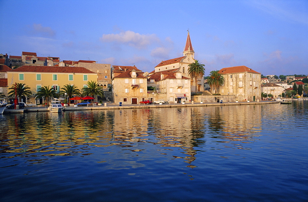 Waterfront, port of Milna, Brac island, Dalmatia, Dalmatian coast, Adriatic, Croatia, Europe