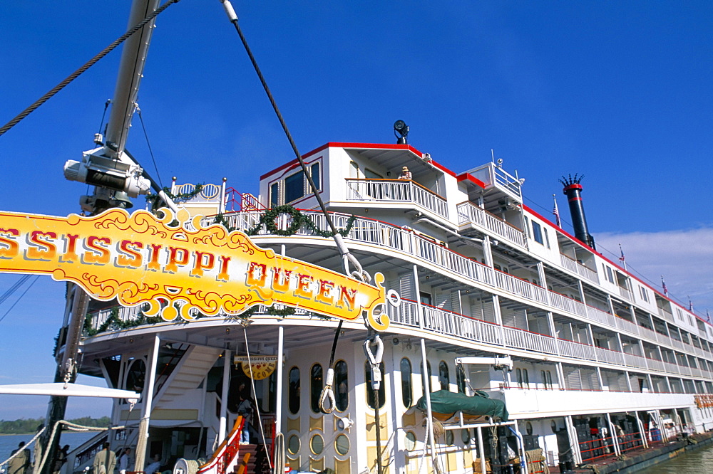 Mississippi Queen river boat, La Vacherie region, Louisiana, United States of America, North America