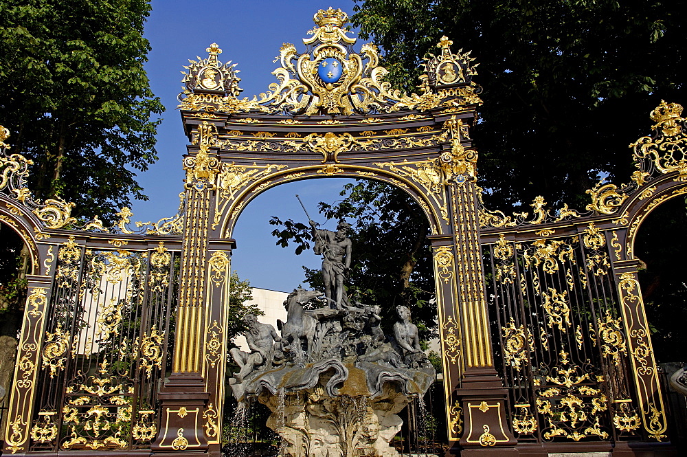 Neptune's fountain by Barthelemy Guibal, Place Stanislas, formerly Place Royale, UNESCO World Heritage Site, Nancy, Meurthe et Moselle, Lorraine, France, Europe