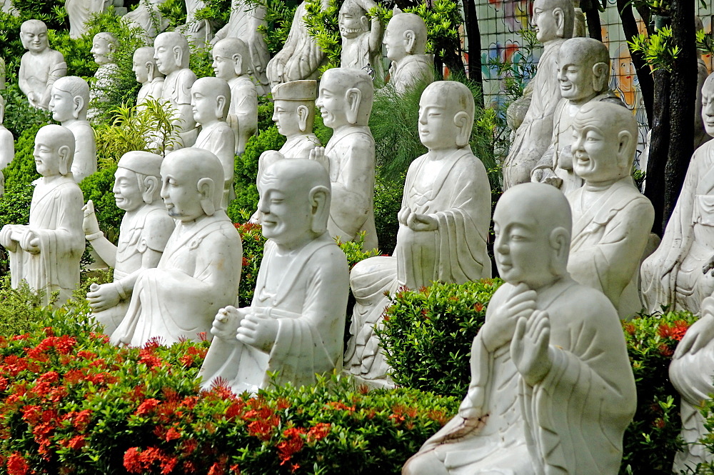 Statues at the Pureland Cave, Fokuangshan monastery, Kaohsiung area, Taiwan, Republic of China, Asia