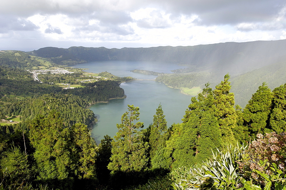 Sete Citades Lake, Sao Miguel Island, Azores, Portugal, Europe