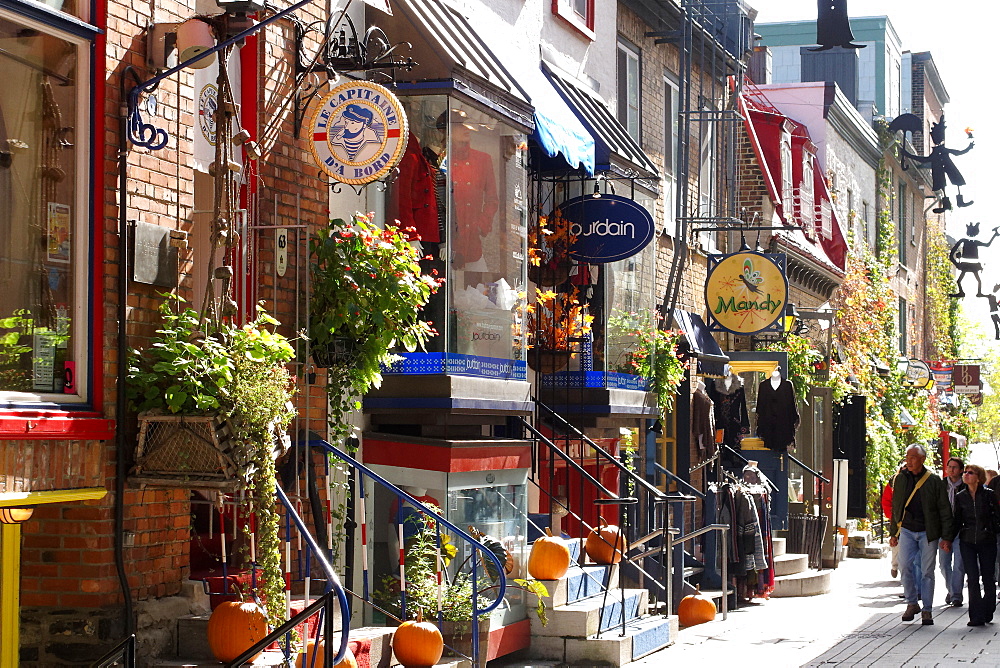 Petit Champlain located in the district of Vieux-Quebec-Cap-Blanc-Colline Parlementaire, UNESCO World Heritage Site, Quebec City, Quebec Province, Canada, North America